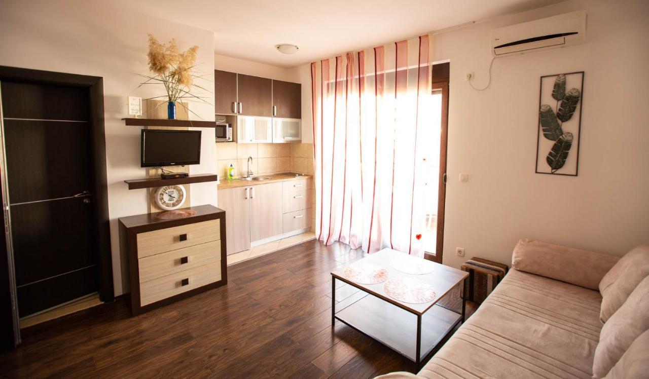 Apartment Lora ブドヴァ エクステリア 写真